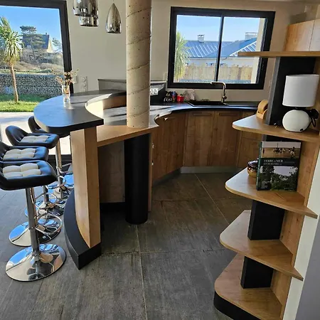 Maison 3 A 350m De La Avec Jardin Proche Casa de Férias *